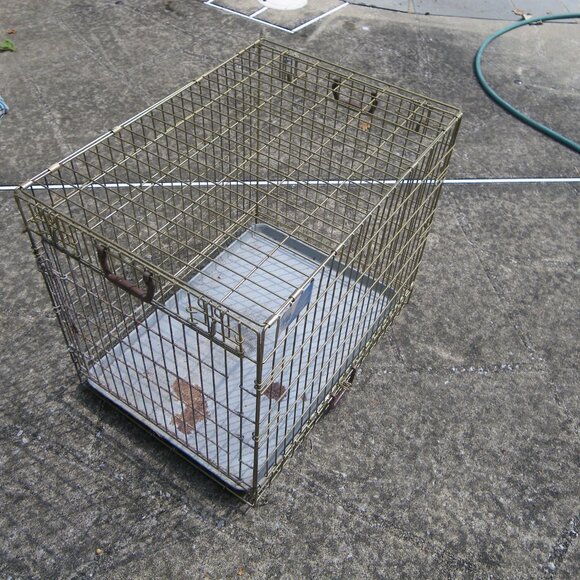 Vintage Mr. Pet Medium Sized Heavy Duty Dog Crate - Tokyo Per Co. - Picture 4 of 5